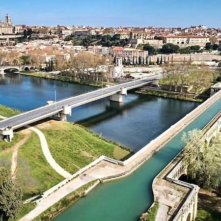 Le Casimir - Superbe T3 En Plein Centre Ville Renove Avec Gout - Wifi Béziers Exterior foto